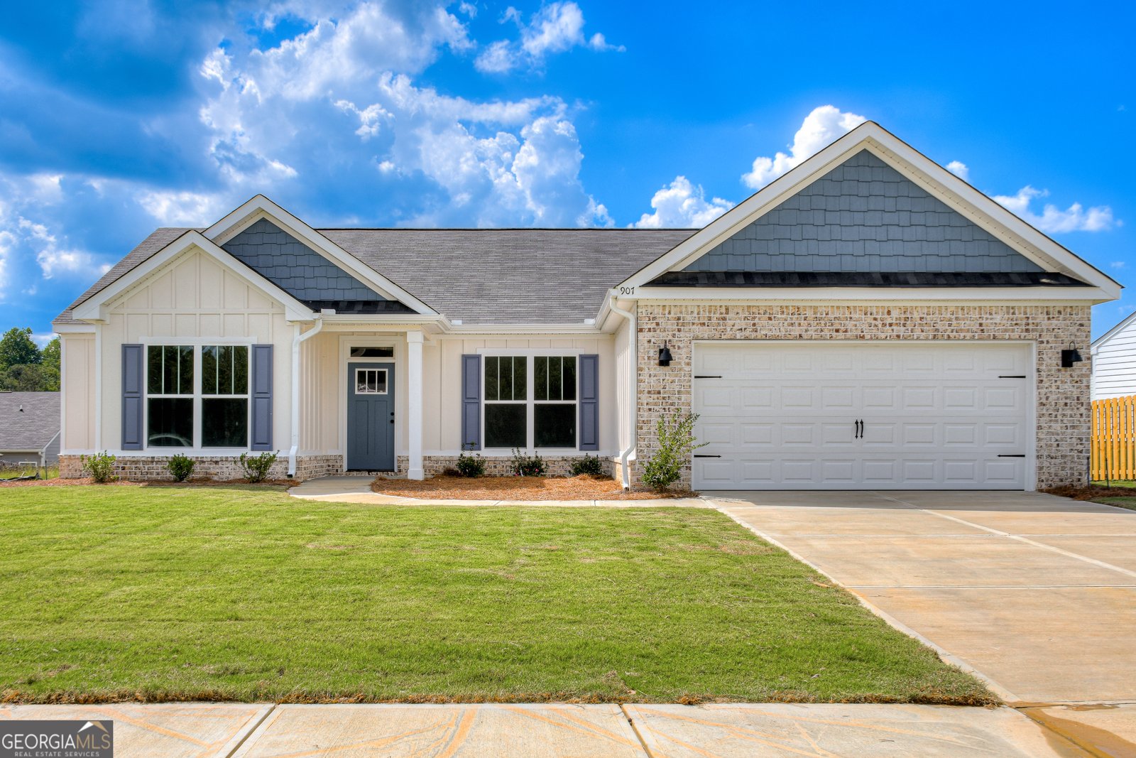 355 W E Smith Road Pembroke - 2