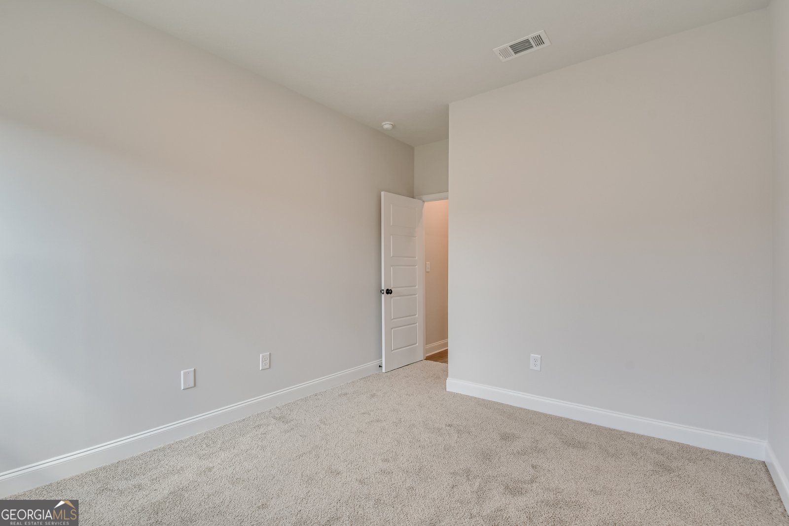 355 W E Smith Road Pembroke - 30