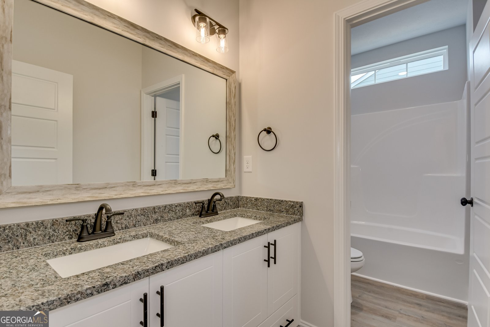 355 W E Smith Road Pembroke - 33