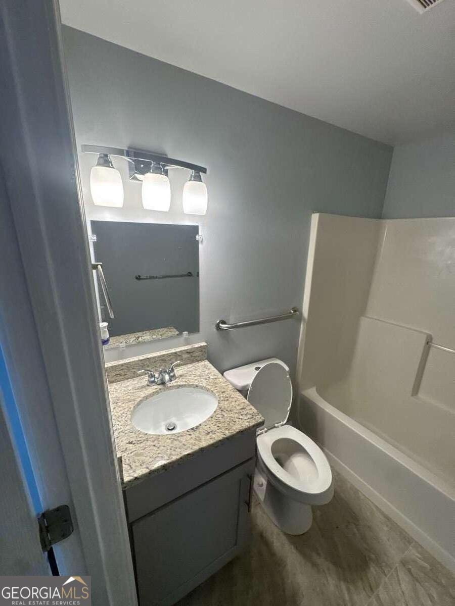 3426 Glenwood Road Decatur - 10