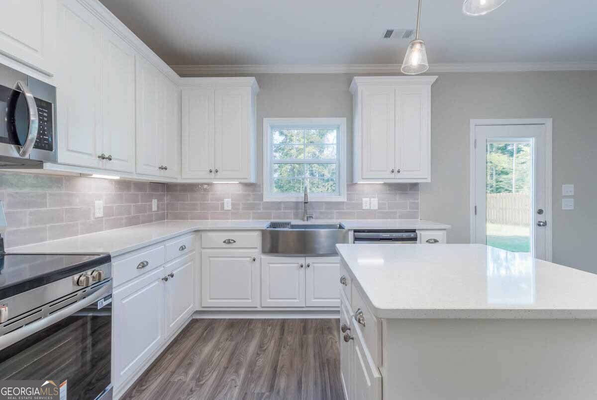 9857 Paddock Court Midland - 6