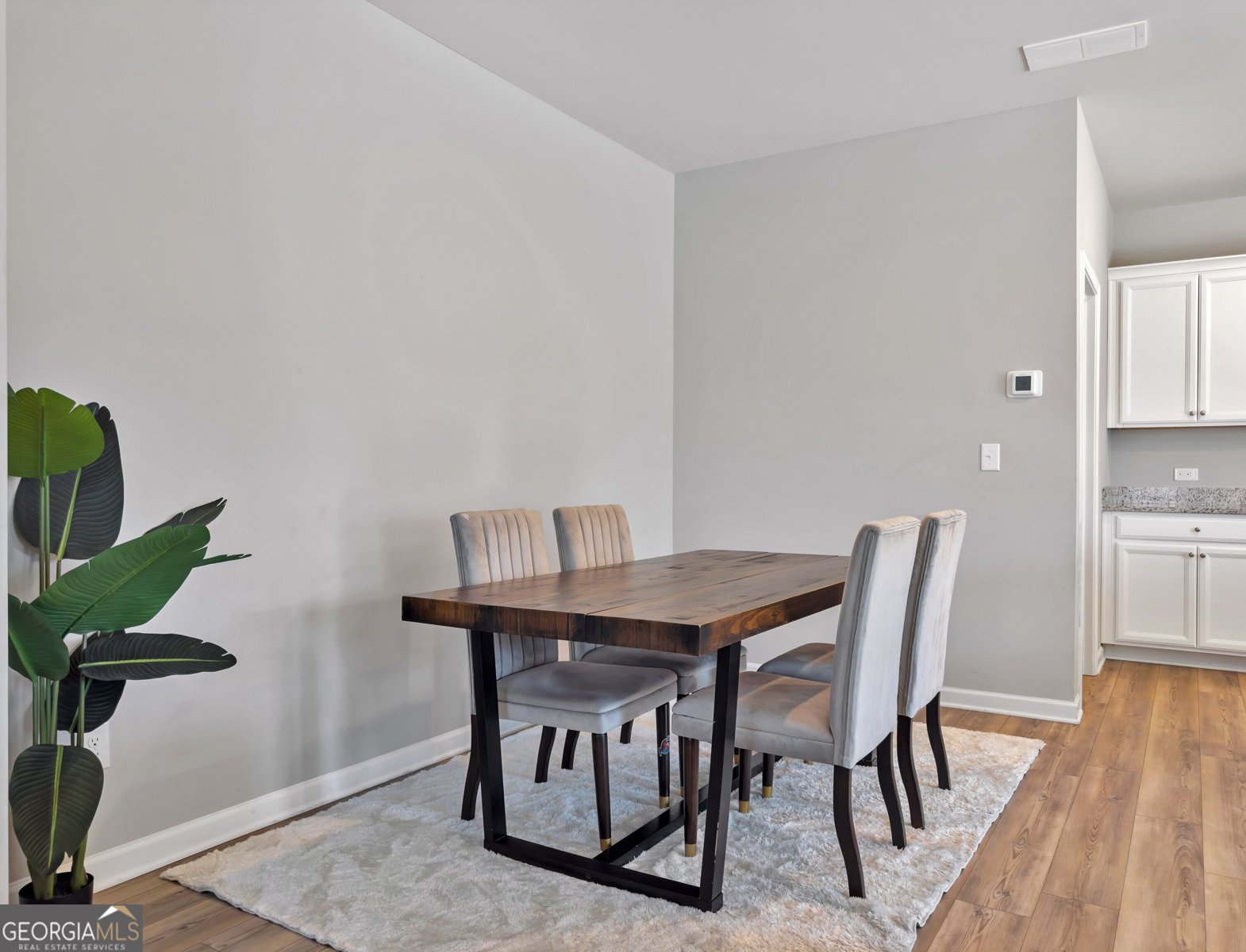 301 Amsterdam Way Hampton - 17