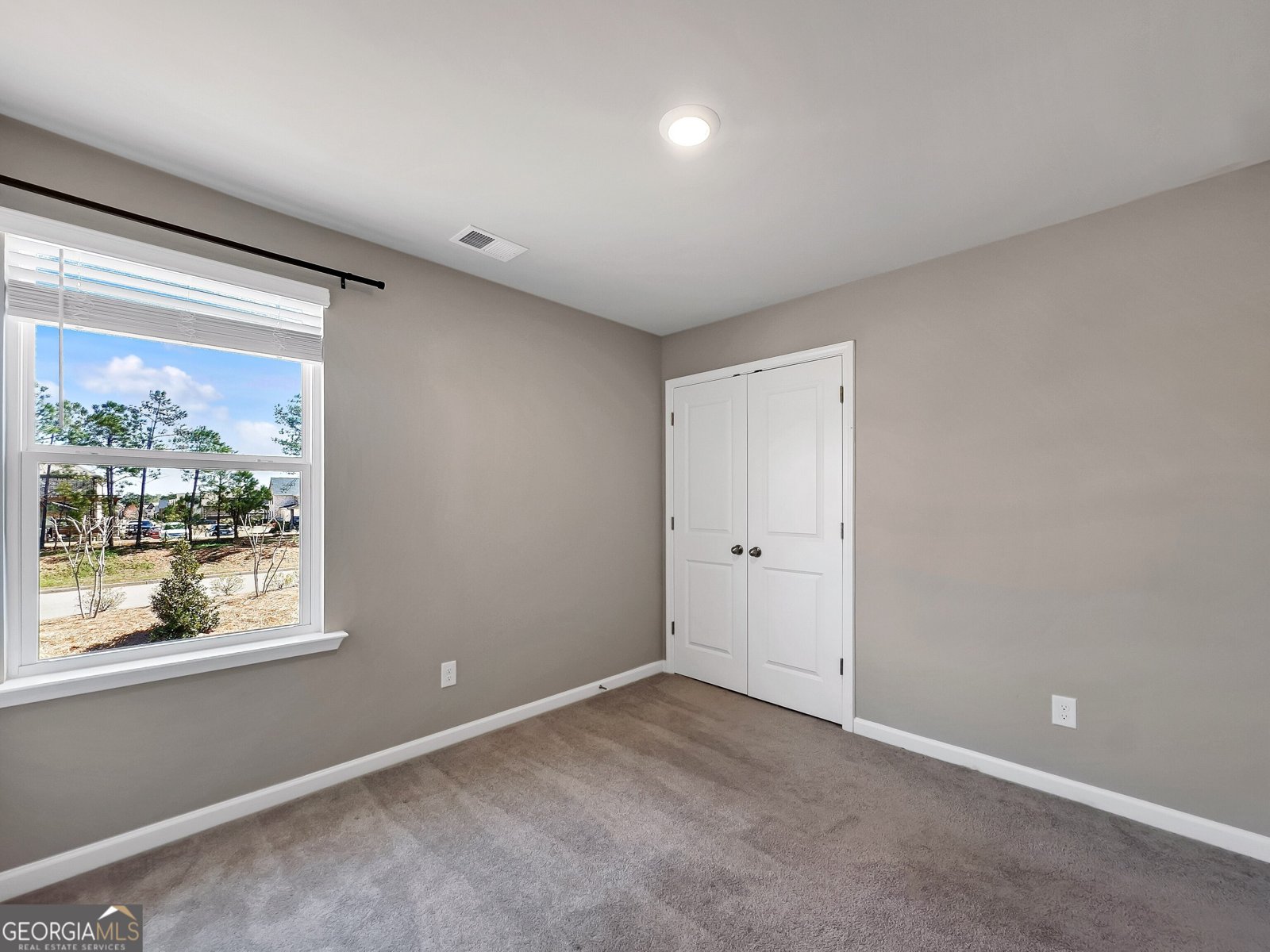301 Amsterdam Way Hampton - 36