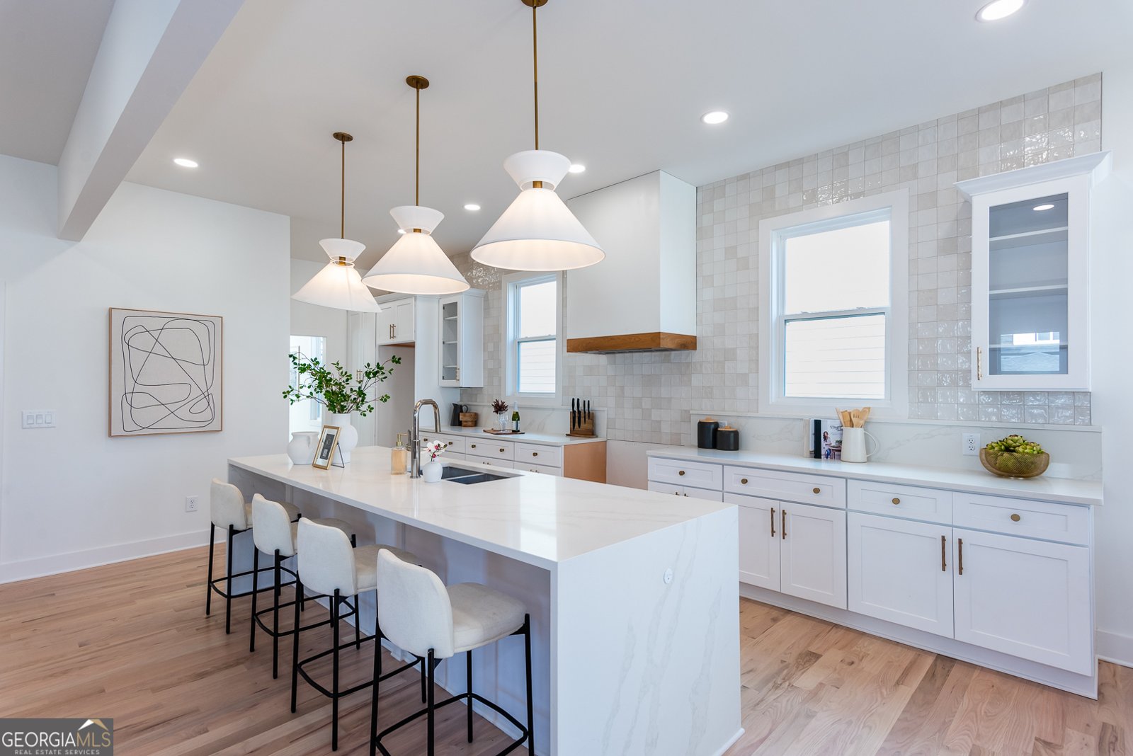 3395 Lee Street East Point - 10