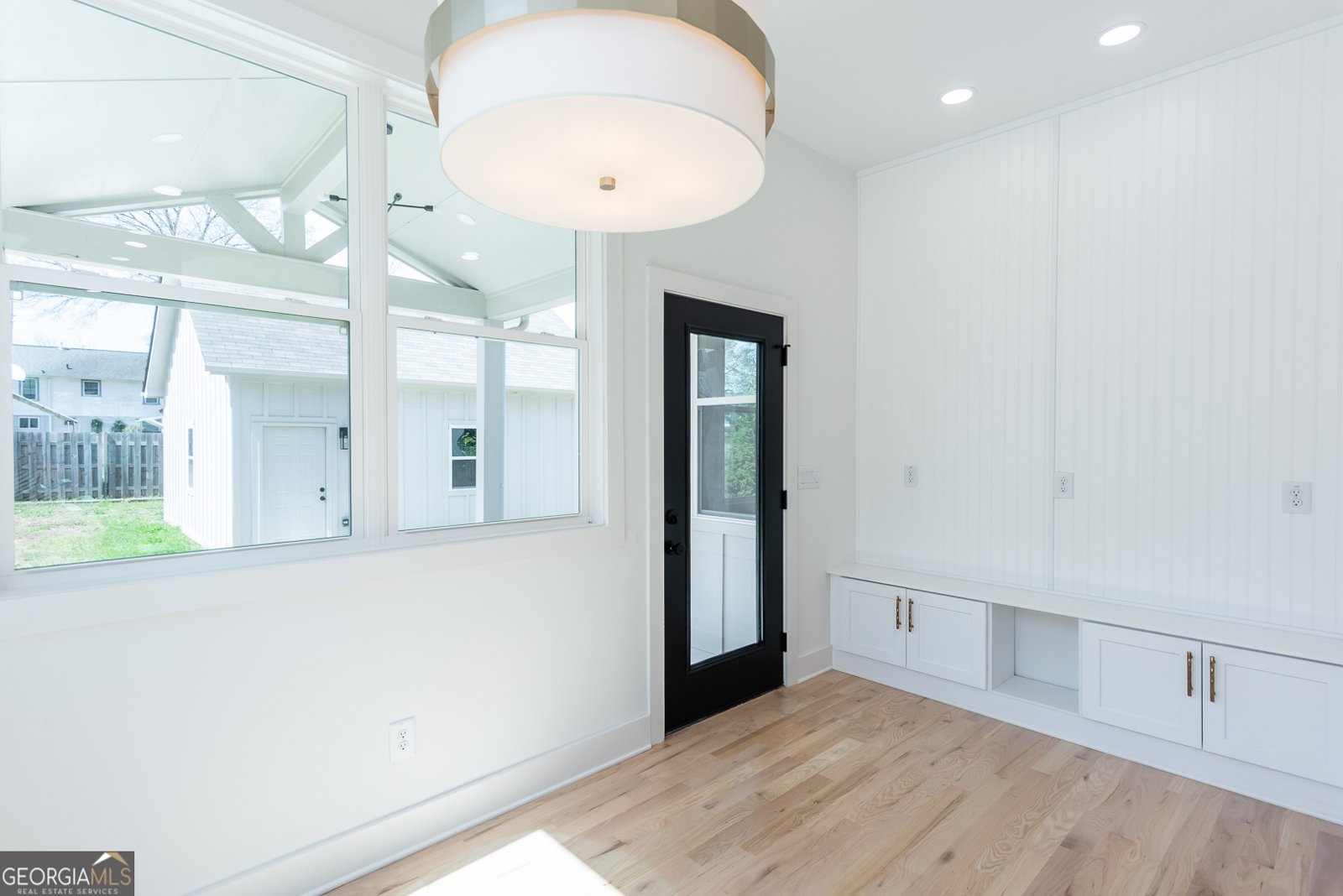 3395 Lee Street East Point - 15