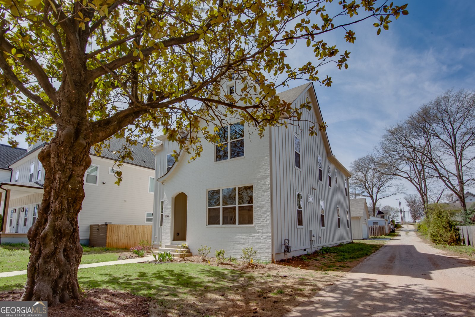3395 Lee Street East Point - 3