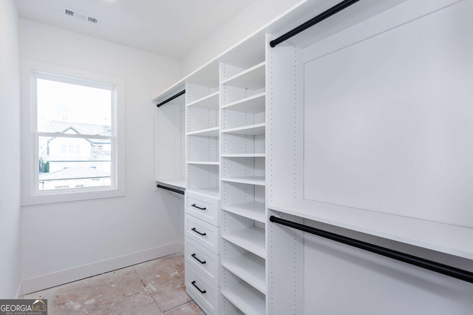 3395 Lee Street East Point - 39