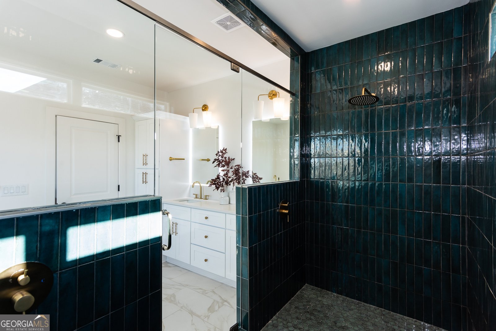 3395 Lee Street East Point - 42