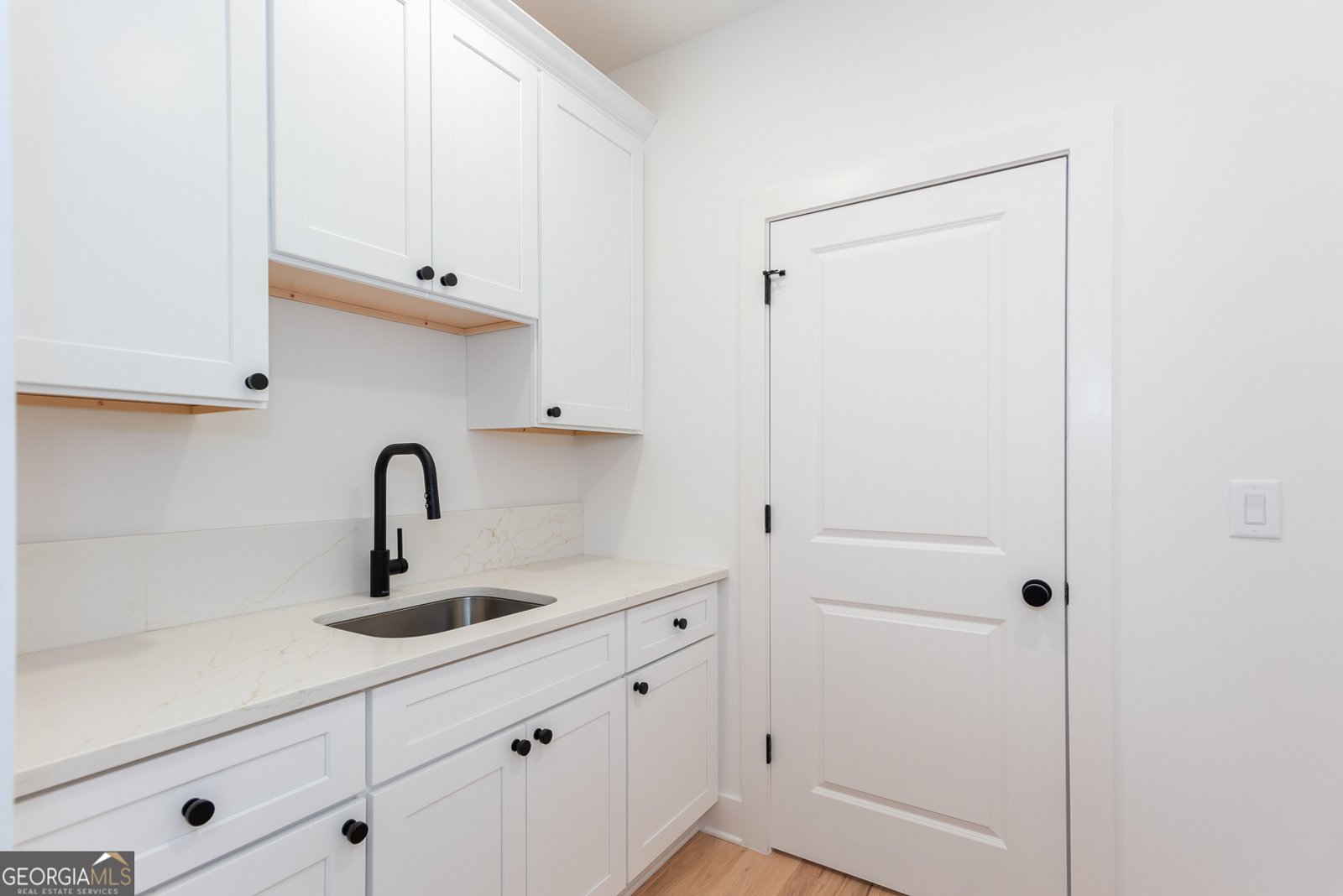 3395 Lee Street East Point - 44