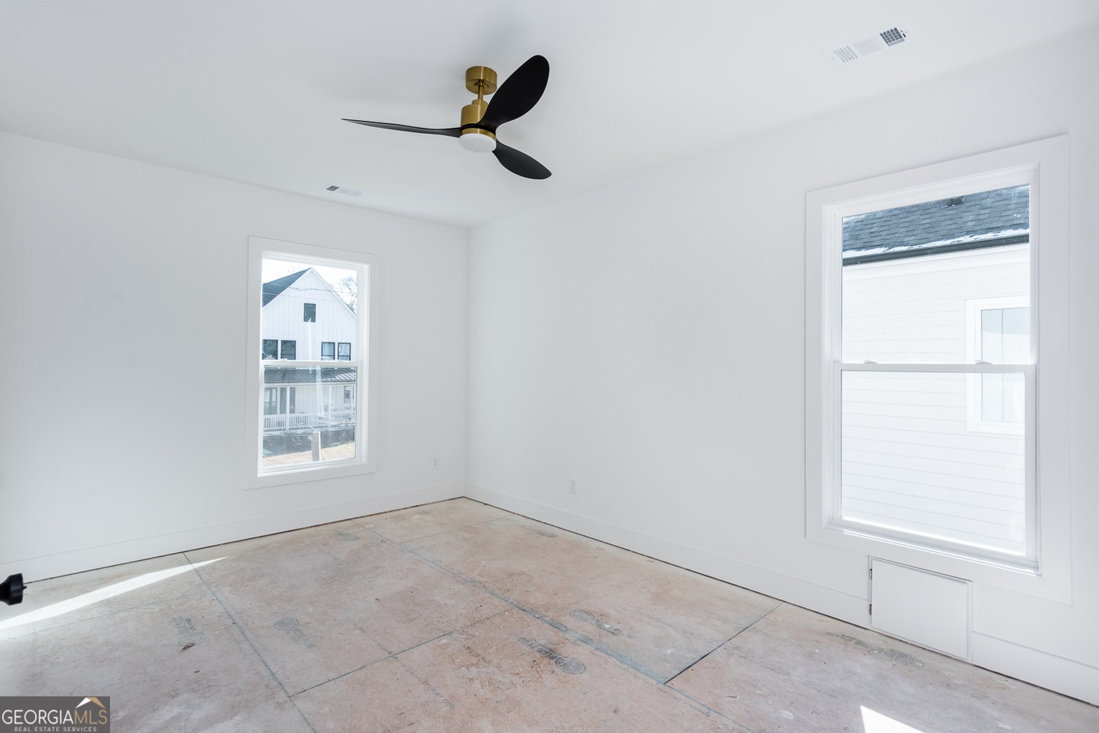 3395 Lee Street East Point - 46