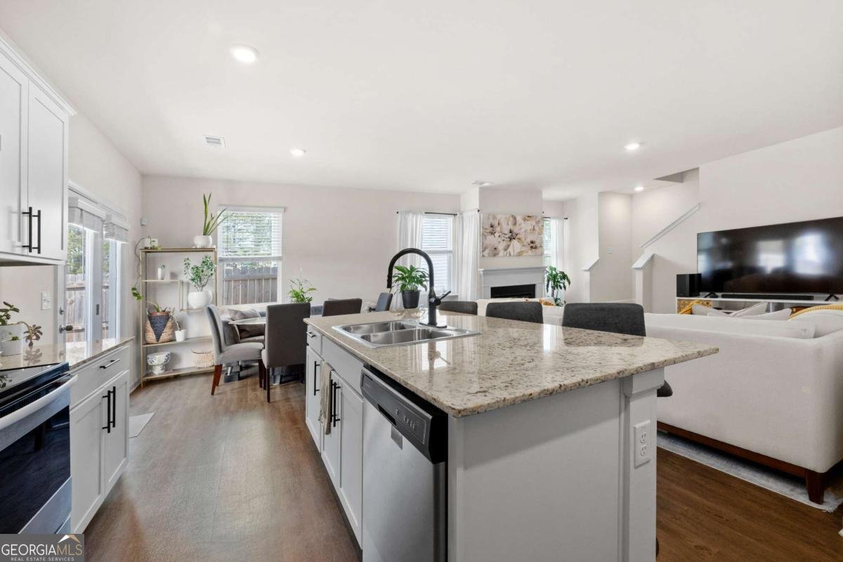 5184 BARBERRY Avenue Oakwood - 9
