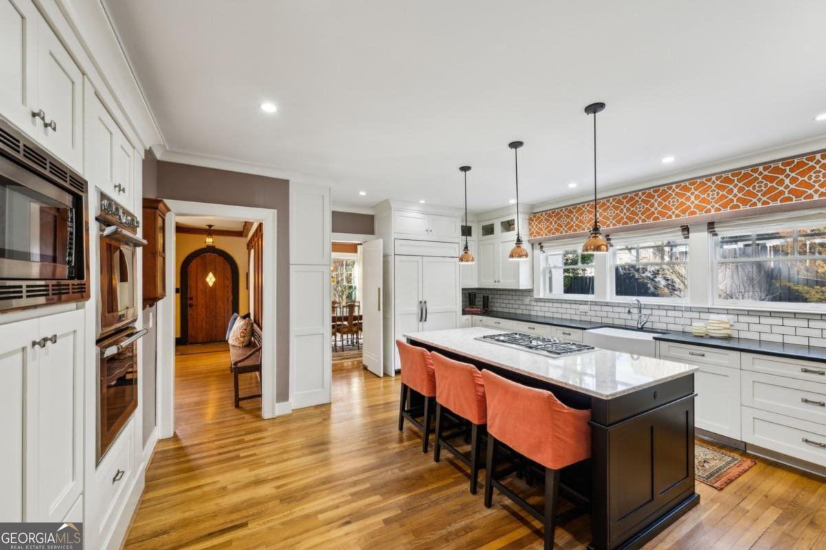 1666 Johnson Road Atlanta - 4