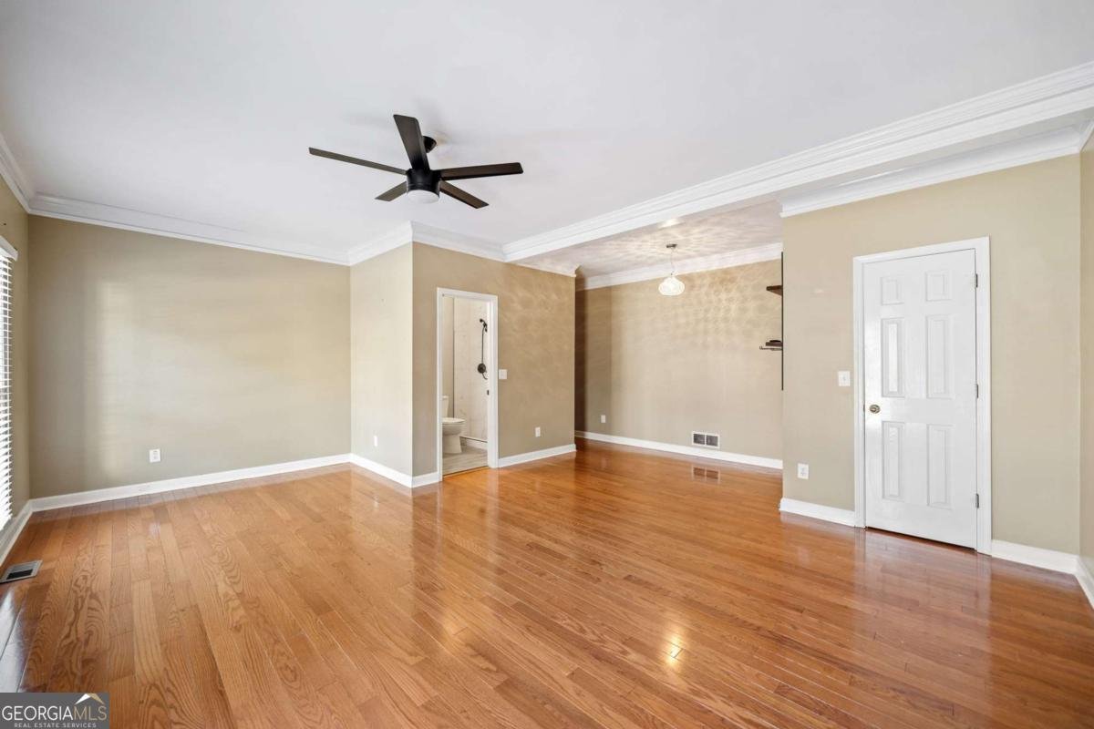 1039 Ashfern Walk Woodstock - 13