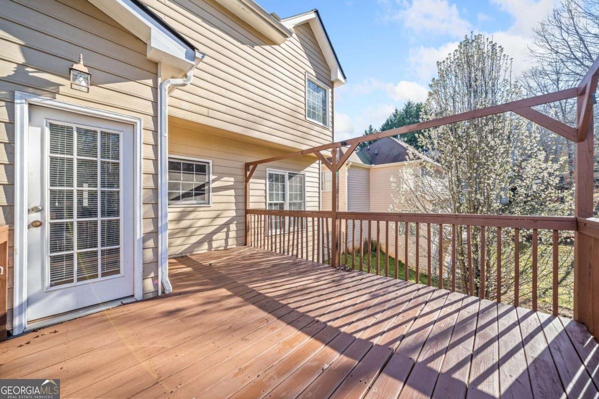 1039 Ashfern Walk Woodstock - 40