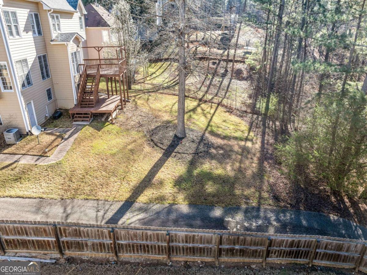 1039 Ashfern Walk Woodstock - 45