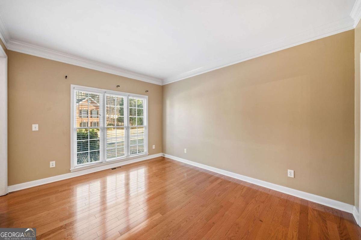 1039 Ashfern Walk Woodstock - 9