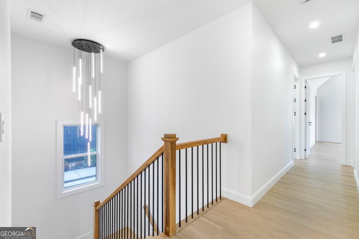 1247 Bridges Avenue Atlanta - 12