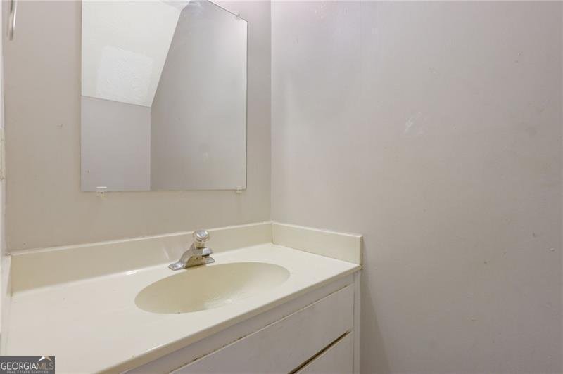 864 Oakhill Court Stone Mountain - 10