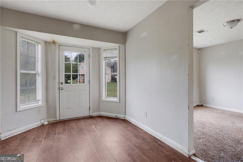 864 Oakhill Court Stone Mountain - 5