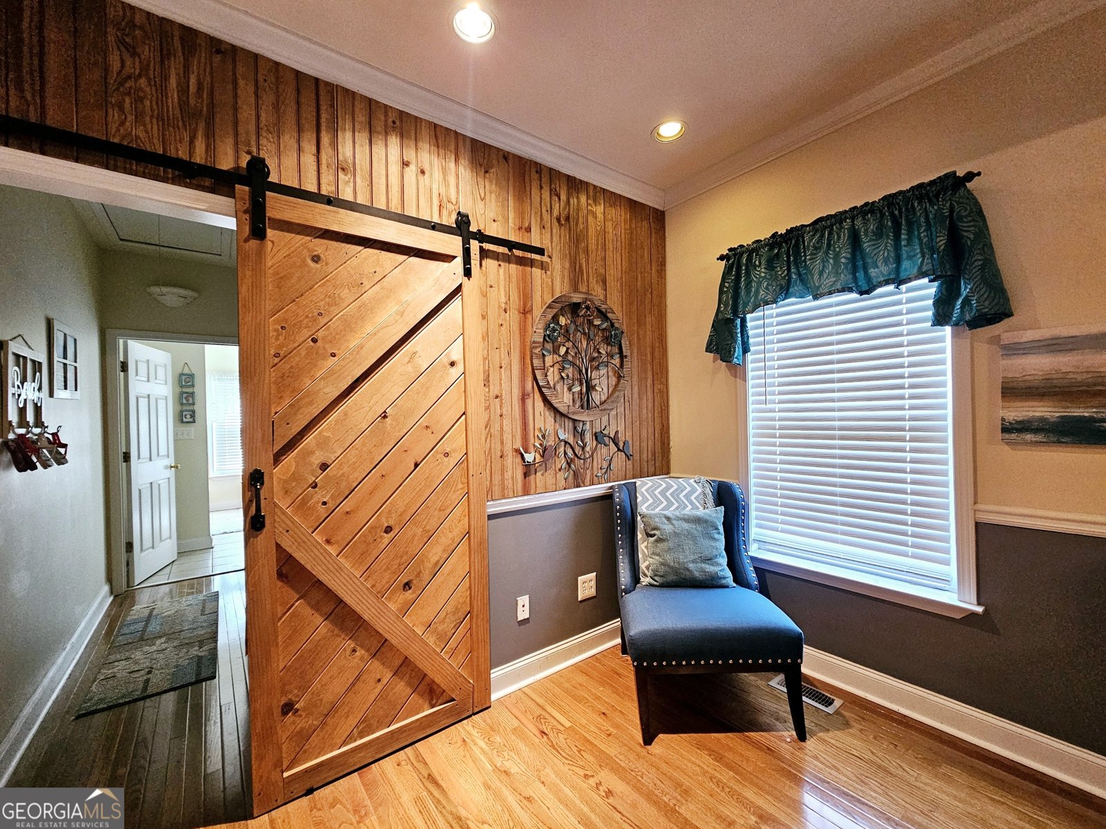 403 Holiday Road Franklin - 19