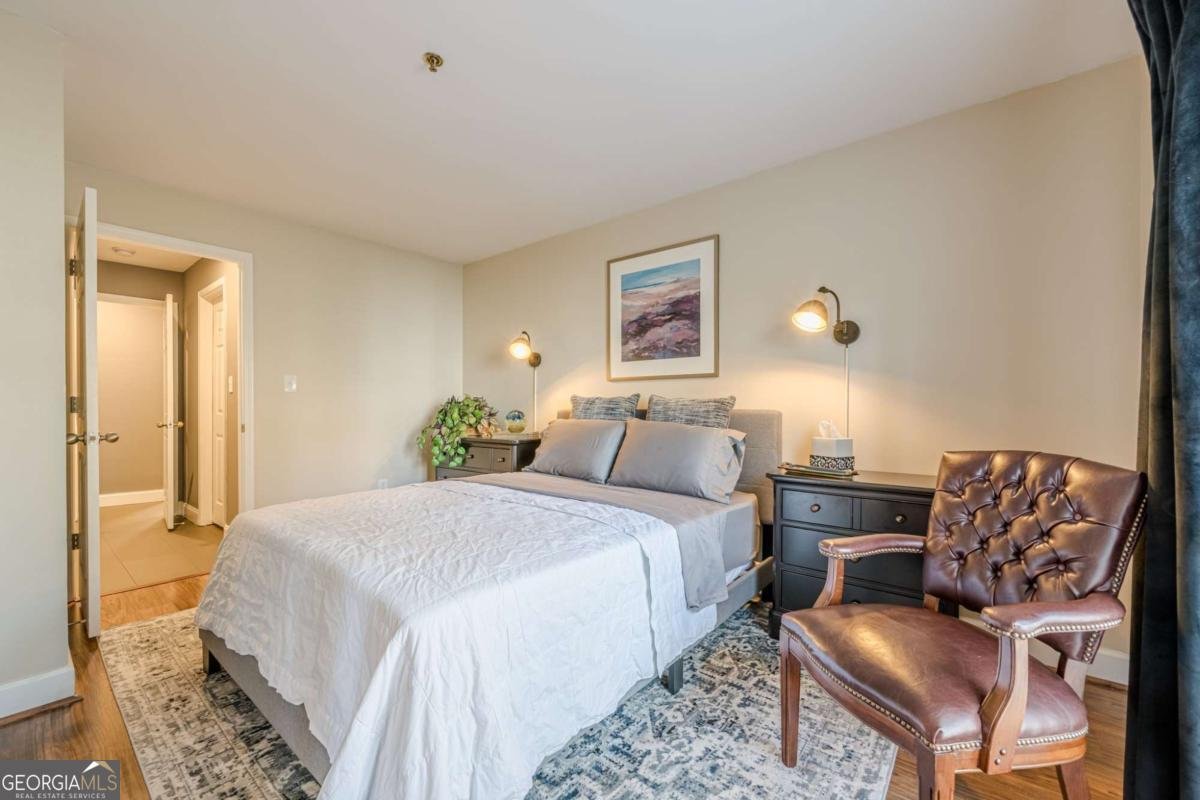 3201 Lenox Road Atlanta - 20