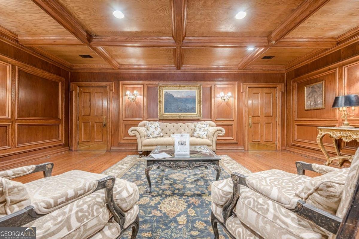 3201 Lenox Road Atlanta - 33