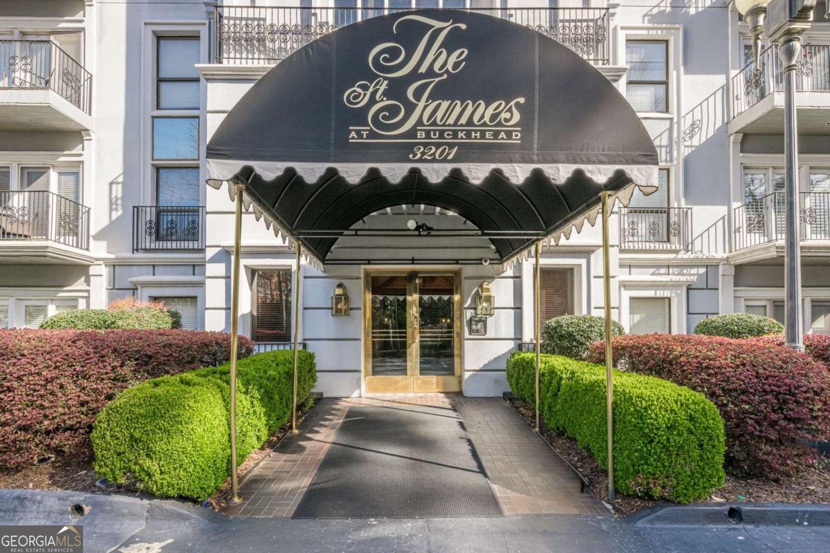 3201 Lenox Road Atlanta - 34