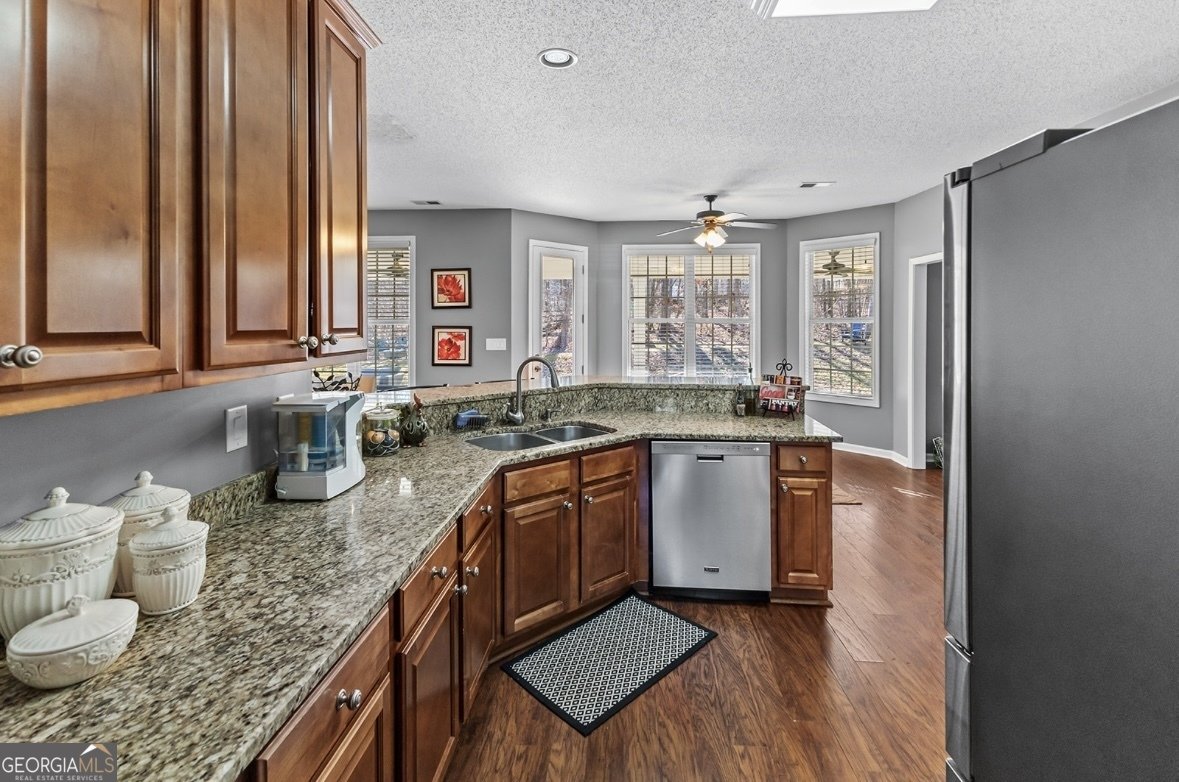 310 Persimmon Drive Sharpsburg - 14