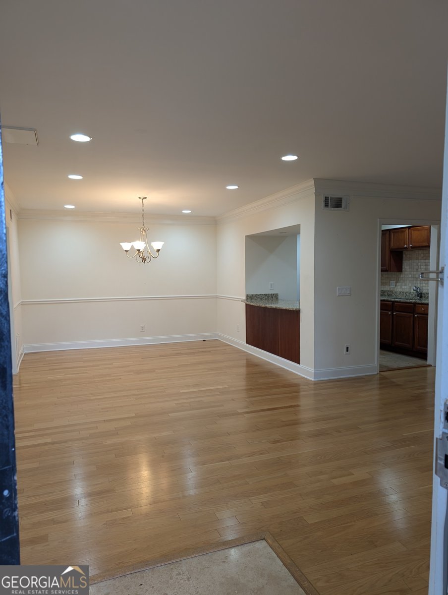 6980 ROSWELL Atlanta - 13