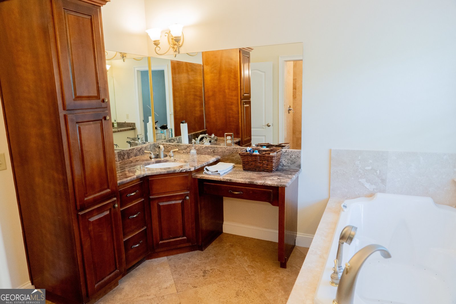 121 Ashton Lane Kingsland - 35