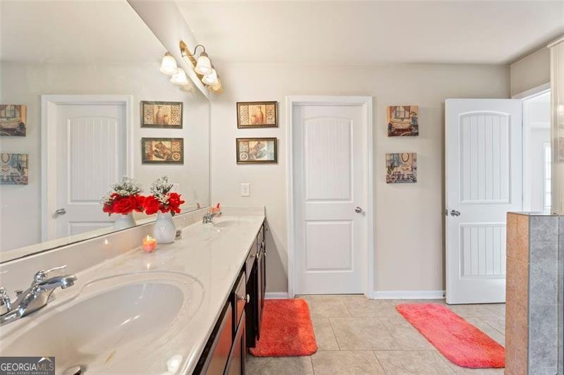 4050 IRONWOOD Drive Atlanta - 3