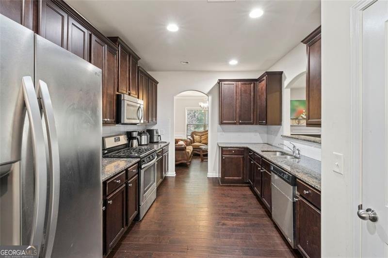 4050 IRONWOOD Drive Atlanta - 9