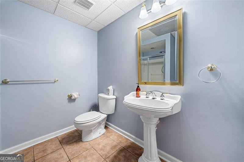 5071 Vinings Estates Court Mableton - 35