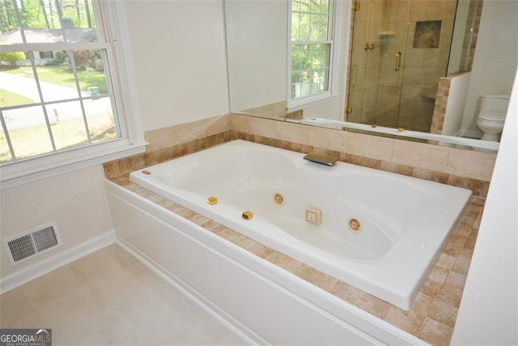 4400 Huntington Circle Dunwoody - 35