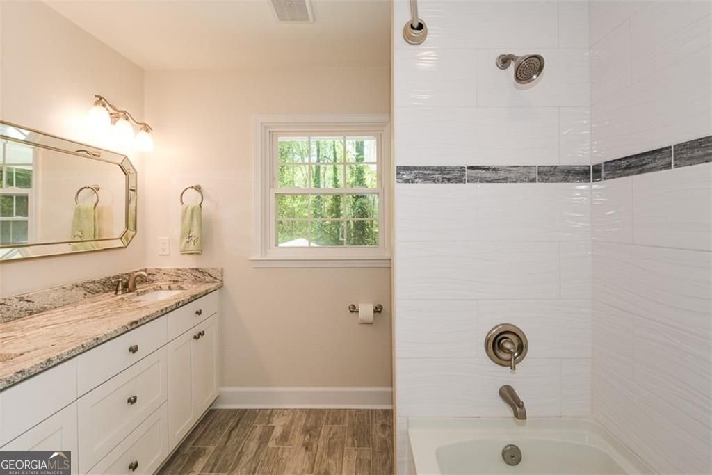4400 Huntington Circle Dunwoody - 47