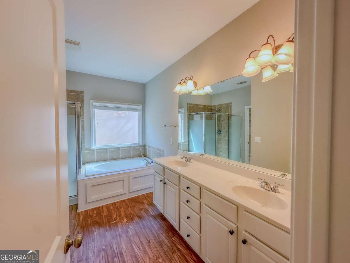 3780 Baxley Pine Trail Suwanee - 29