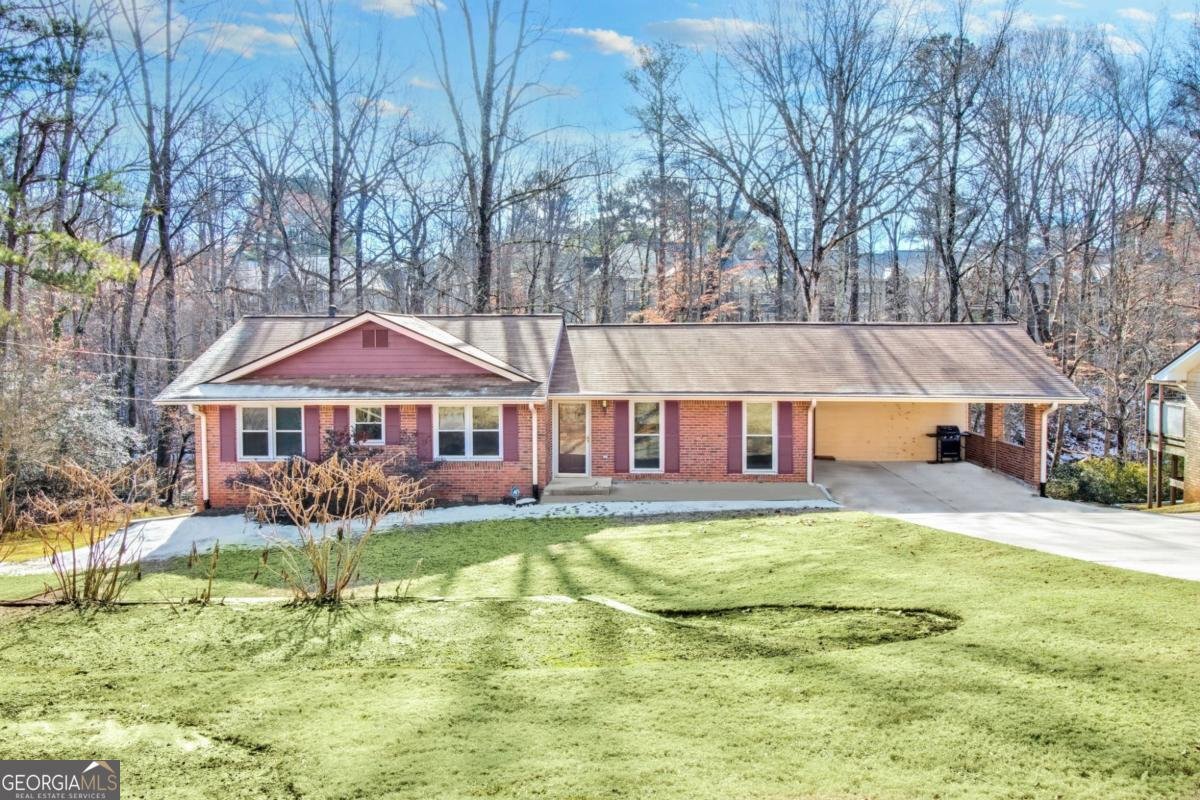 6828 Lockridge Drive Atlanta - 1
