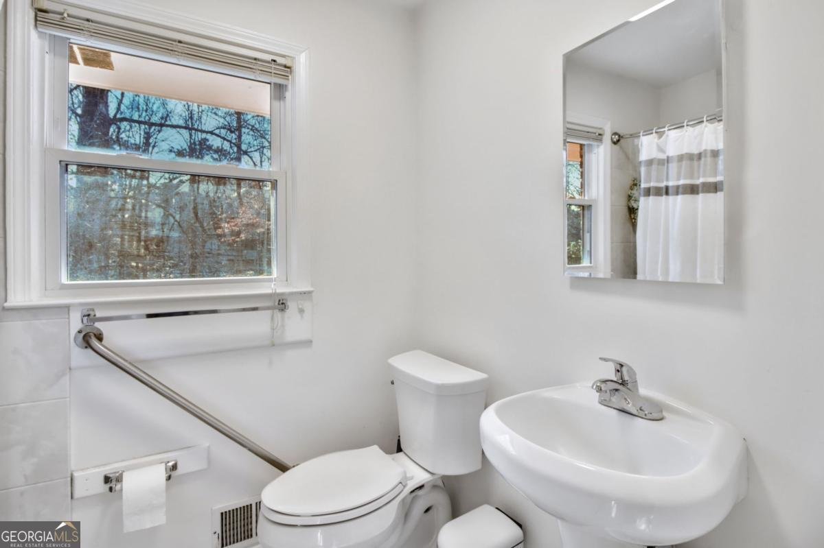 6828 Lockridge Drive Atlanta - 15