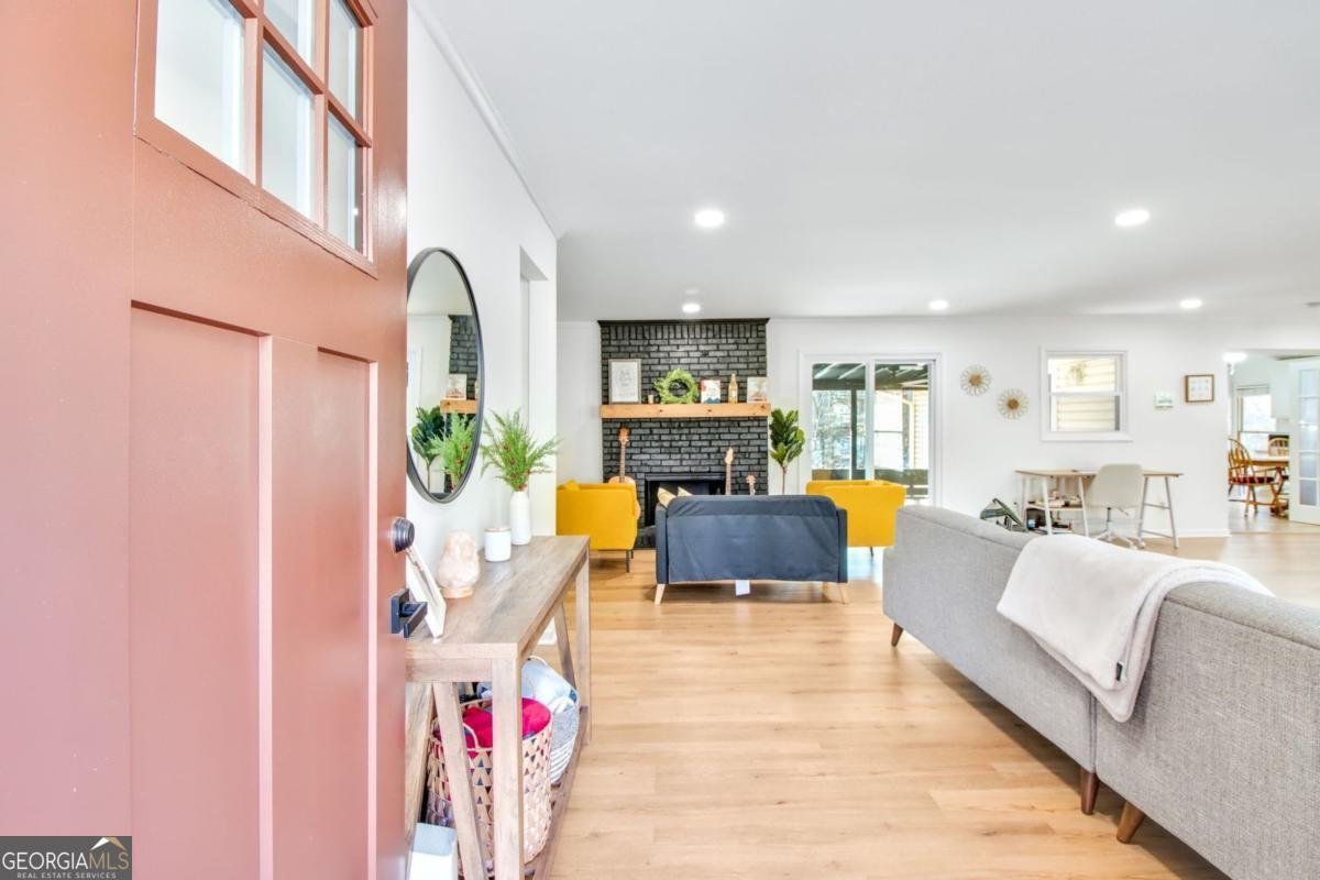 6828 Lockridge Drive Atlanta - 2