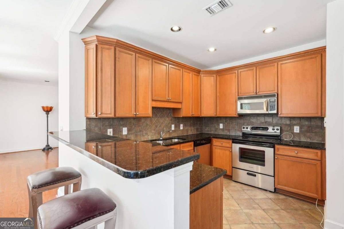 3071 Lenox Road Atlanta - 23