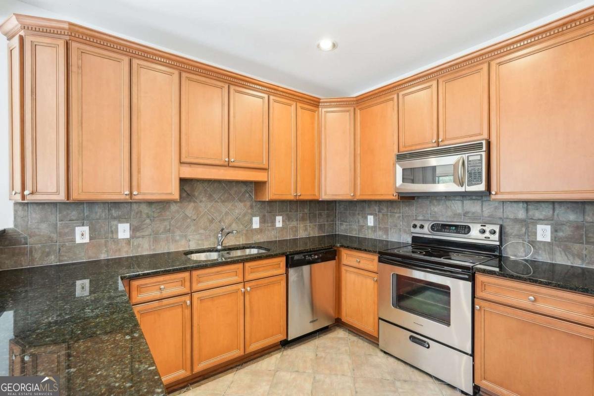 3071 Lenox Road Atlanta - 24