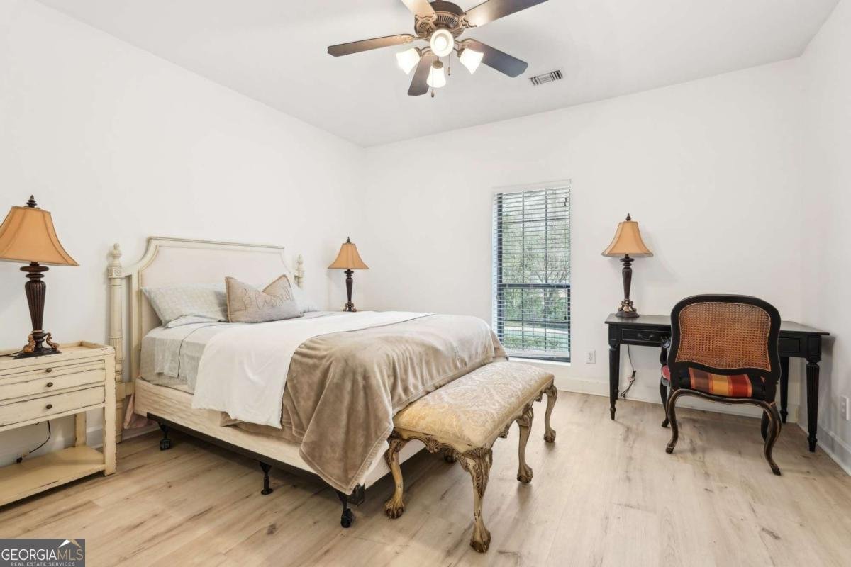 3071 Lenox Road Atlanta - 27