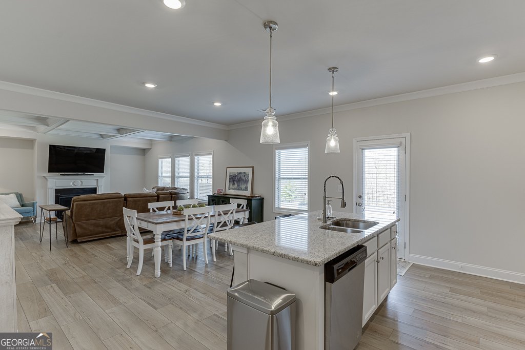 7046 Lancaster Crossing Flowery Branch - 19