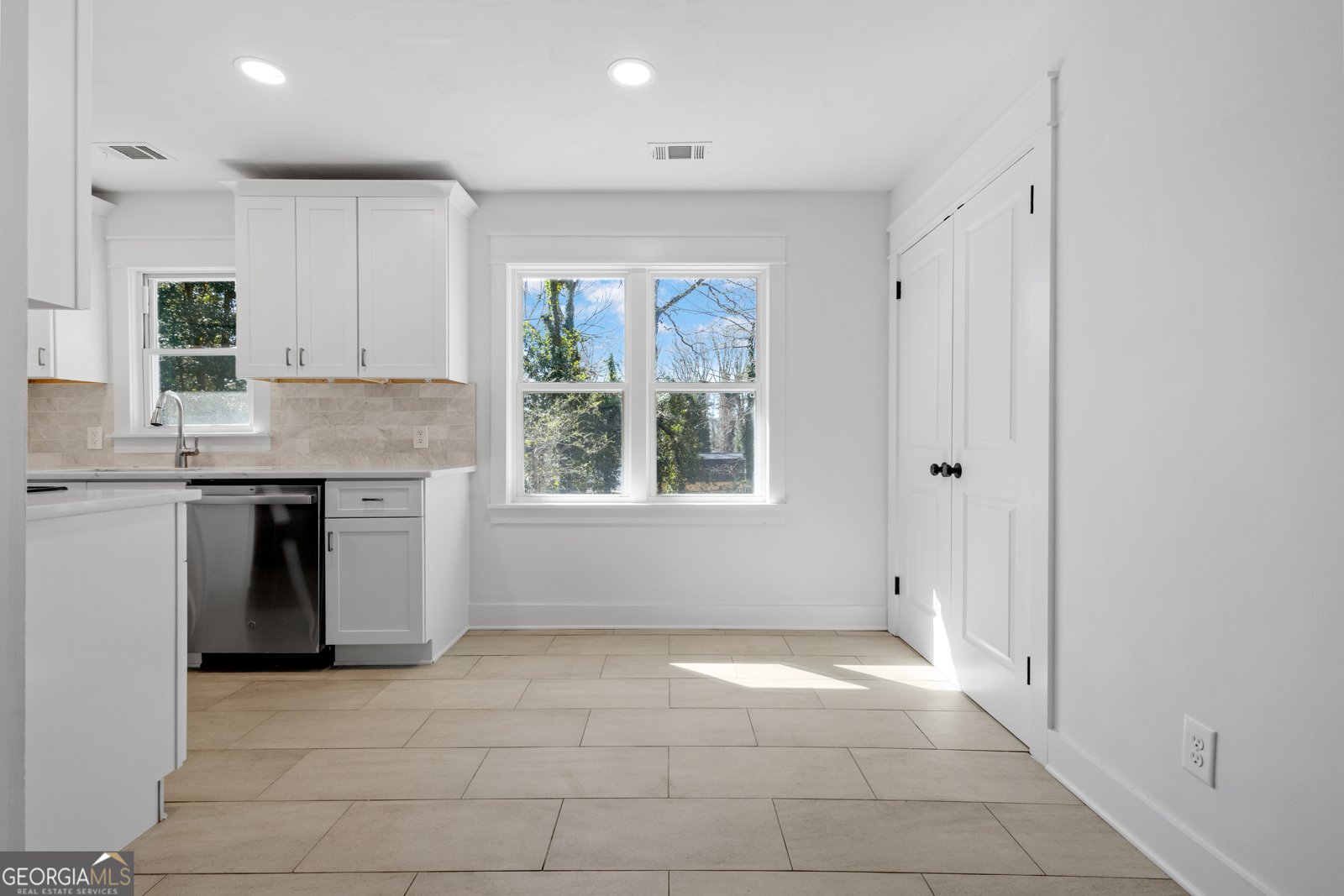 5225 Maple Valley Road Mableton - 8