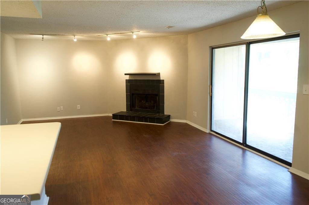2211 SURREY Court Marietta - 5