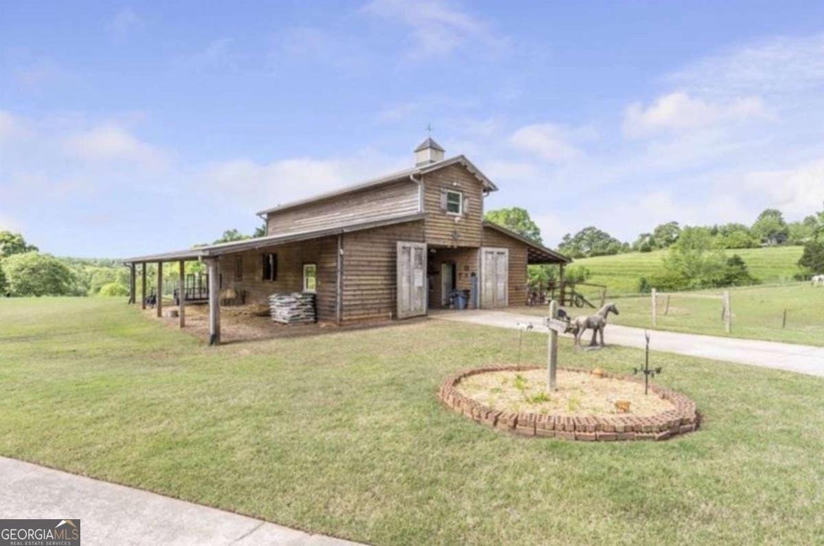 6632 Ben Parks Road Murrayville - 53