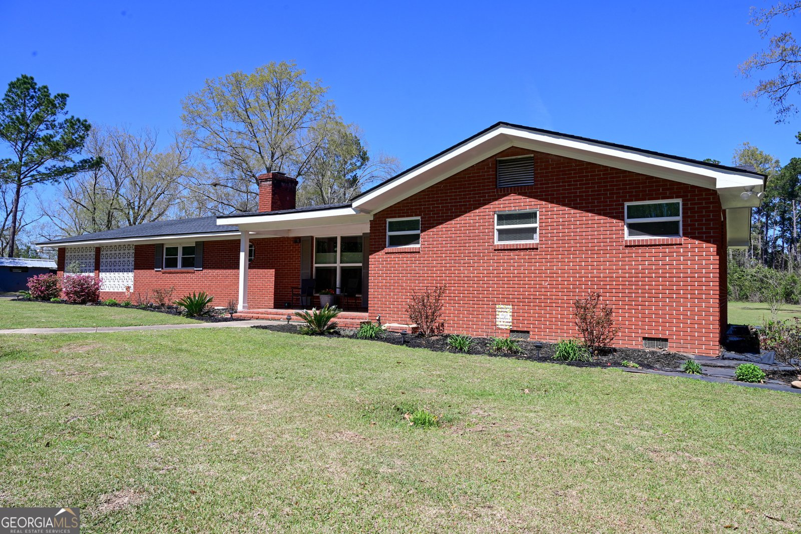 1719 Lily Pond Road Albany - 2