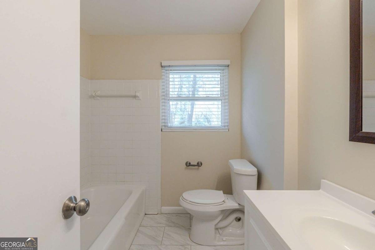 2167 Kilarney Road Decatur - 10