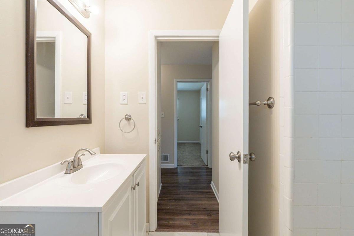 2167 Kilarney Road Decatur - 11