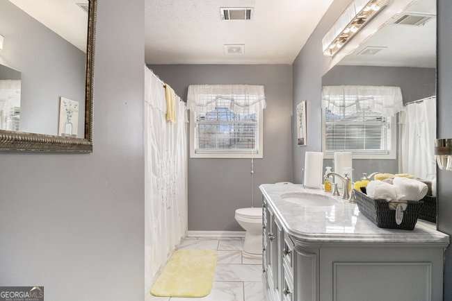 5936 Old Wellborn Trace Lithonia - 22
